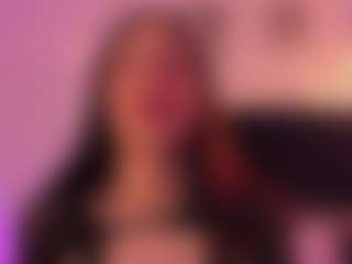 Live cam show with SophieBeaumont - New Sexwebcam on livesuperchat.net