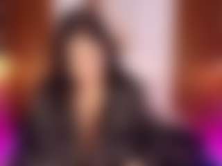Live cam show with Stefy Harris - Oil on hrnylive.com