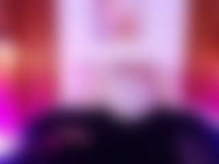 Live cam show with Stefy Harris - Blonde Hair Middle Aged on Gym Cam Girls