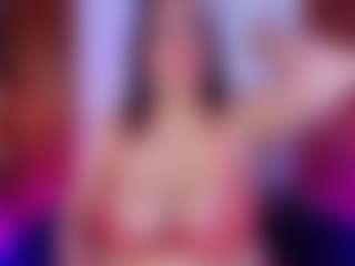 Live cam show with Stefy Harris - Blonde Hair MILF on Soda Cam