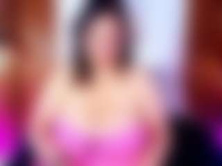 Stefy Harris MILF webcam performer live streaming