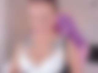 Thalira Deepthroat And Milk's Live Sex Cam Show
