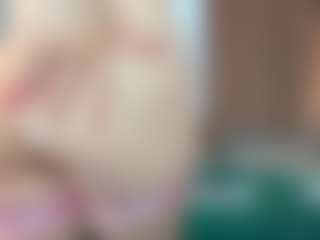 Live cam show with Vicki-Milles - Normal on Streamer API