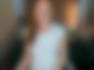 Live cam show with Vicki-Milles - Gray Eyes on Gym Cam Girls
