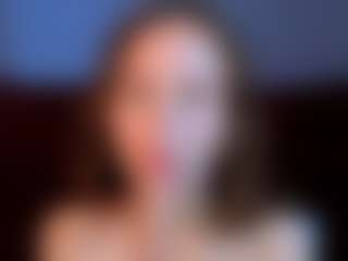 Live cam show with Vicki-Milles - Bikini on camgirlchat.live