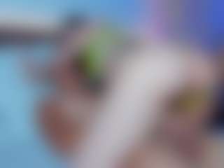 Live cam show with web-stars - Cute on xDating