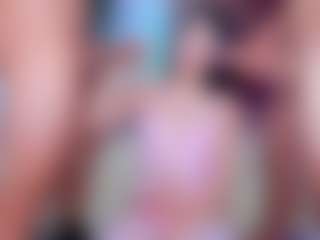 Live cam show with web-stars - Facial on Camsoda