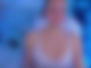 Live cam show with aitana01 - Blonde Hair on Fling VIP Chat