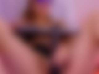 Live cam show with aitana01 - Squirt on CamClone