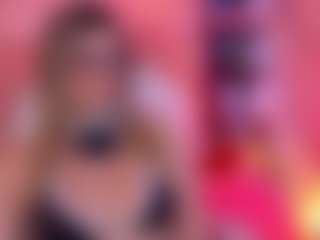 Live cam show with aitana01 - Submissive on StripNow