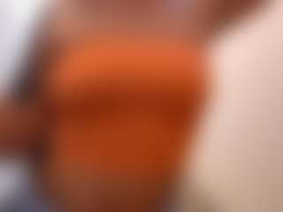 Live cam show with AmiTinn - Smoking on Camsoda
