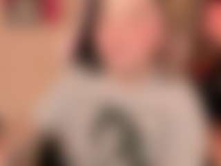 Live cam show with Nathalie - Blonde Hair on AdultVida.com