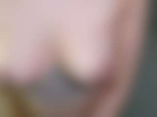 Ariana-romero19