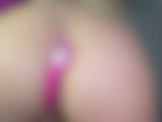 Ariana-romero19