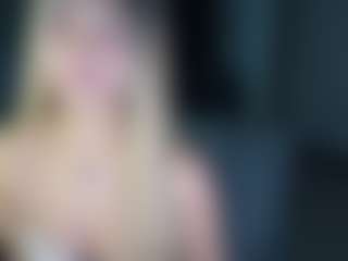 Live cam show with Ariana-Romero19 - Anal on CamSodaAdn