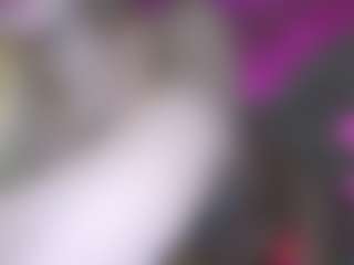 Ariana-romero19