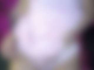 Ariana-romero19