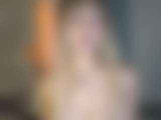 Live cam show with Ariana-bb - Blonde Hair College on Camsoda