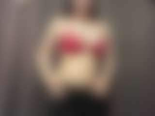 Live cam show with Marian - Big Tits on CamwithHer