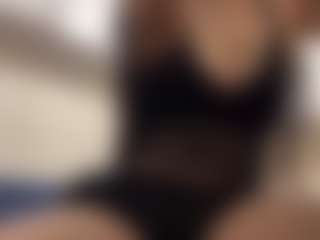 Live cam show with Marian - Normal on Dolls Live