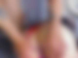 Live cam show with Debora-Dark - Hazel Eyes on live18s.com