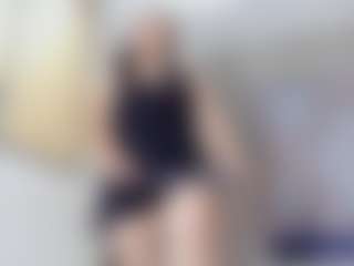 Live cam show with Debora-Dark - Eating Pussy on Instabang