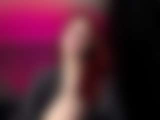 Live cam show with EstherCiocca - Blonde Hair on Fapmatic.com