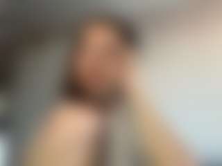 Live cam show with GwendaWanders - Genital Piercings on instabang