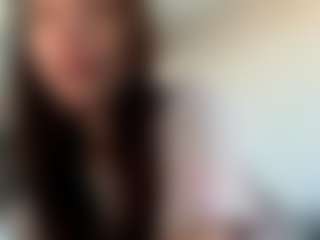 Live cam show with GwendaWanders - Genital Piercings on googirlz