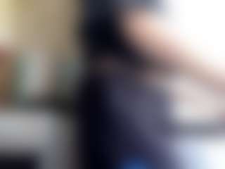 Live cam show with GwendaWanders - Natural on CamwithHer