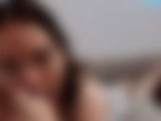 Live cam show with GwendaWanders - Nipple Piercings on crypto-cams