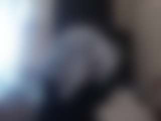 Live cam show with GwendaWanders - Average on Strip Flash - Live Sex Shows