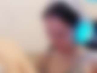 Live cam show with GwendaWanders - Genital Piercings on Camsoda