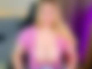 JuliaWatson66's Live Sex Cam Show