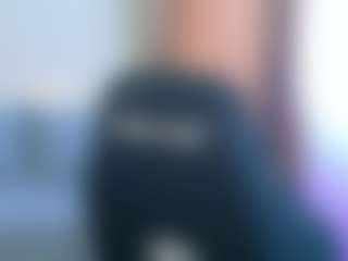JuliaWatson66's Live Sex Cam Show