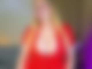 JuliaWatson66's Live Sex Cam Show