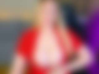 JuliaWatson66's Live Sex Cam Show