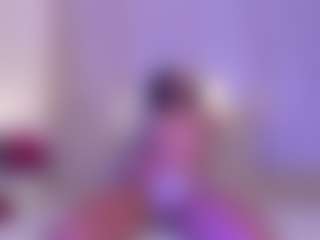 Live cam show with KendalJacobs - Striptease on Camsoda