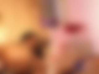 Live cam show with KendalJacobs - Oil on CamClone