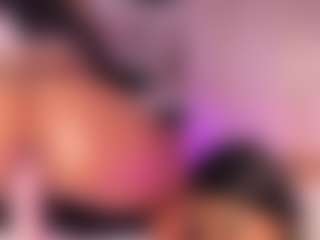 Live cam show with KendalJacobs - Body Massage on Gym Cam Girls