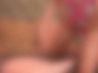 Live cam show with LeilaBie - Tittyfuck on Chatstar