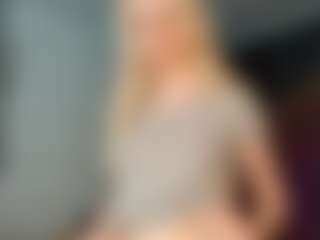 Live cam show with LupeRuthenberg - Butt Plug on Camsoda