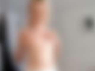 Live cam show with LupeRuthenberg - Body Massage on Camiplay Live