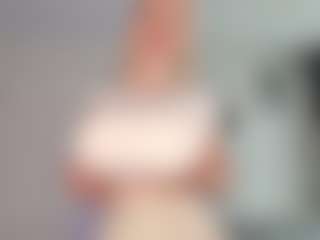 Live cam show with LupeRuthenberg - Blonde Hair Small Tits on Instabang
