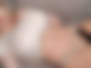 Live cam show with LupeRuthenberg - Blue Eyes on Fit Hotties