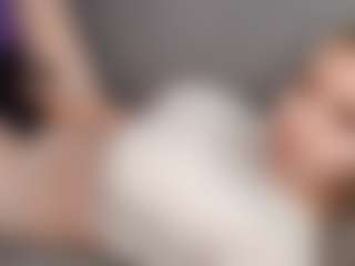 Live cam show with LupeRuthenberg - Body Massage on Adult Interactions