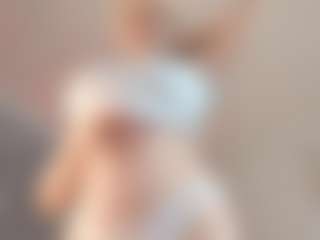 Live cam show with LupeRuthenberg - Body Massage on Camsoda