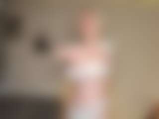 Live cam show with LupeRuthenberg - Body Massage on madthumbs