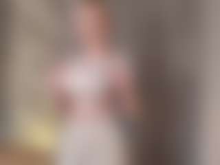 Live cam show with LupeRuthenberg - Blue Eyes on Camsoda