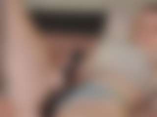 Live cam show with LupeRuthenberg - Blue Eyes on Mixed Magazine Live